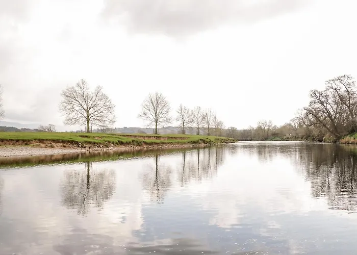 Сasa de vacaciones The Coach House *